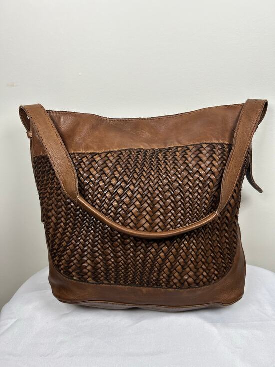 Marta Ponti Handbags - Marta Ponti Brown Woven genuine Leather
Shoulder Bag 13“ x 13“ happy  minimalist